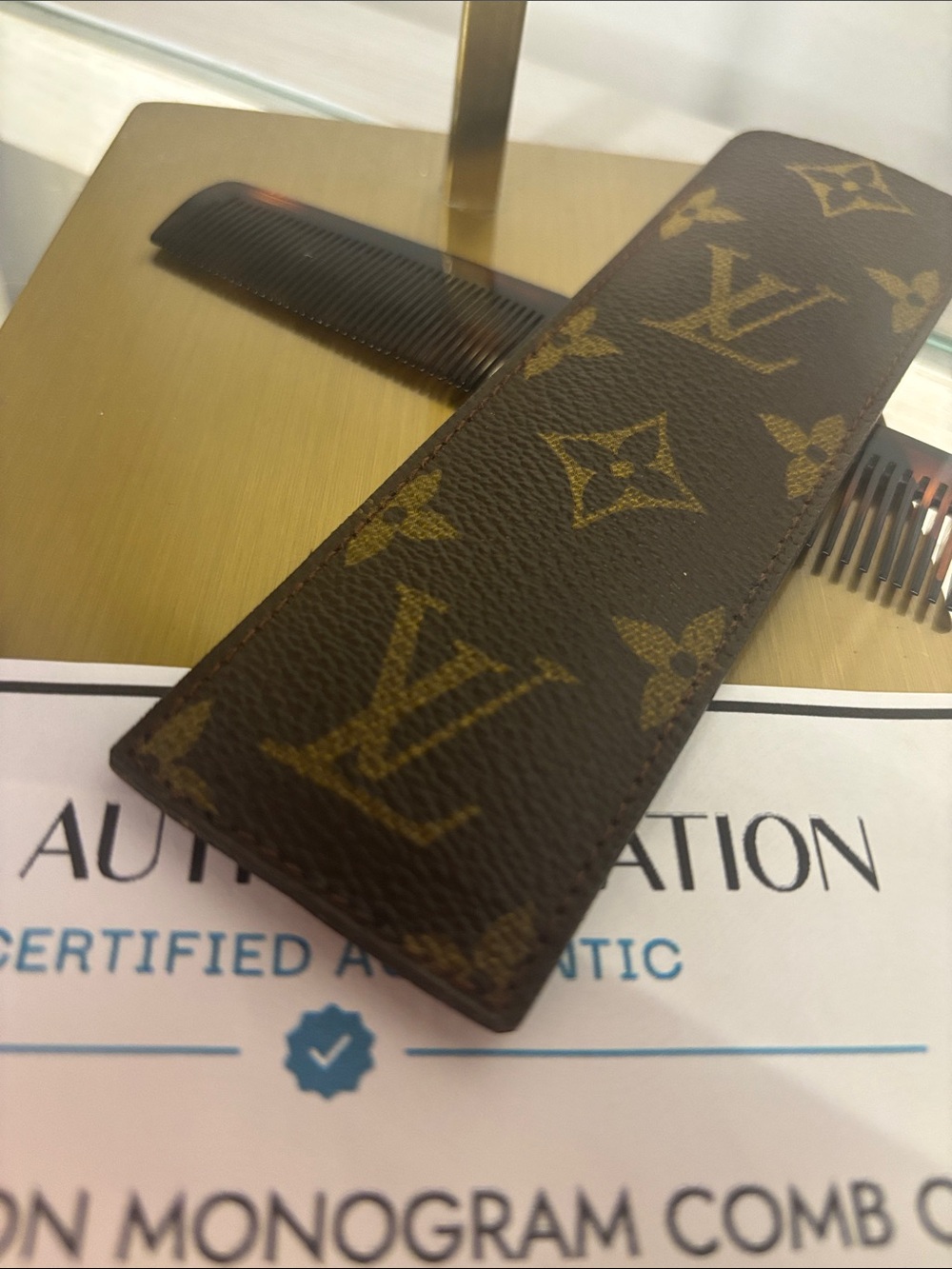 Louis Vuitton Monogram Comb Case with COA - Picture 6 of 10